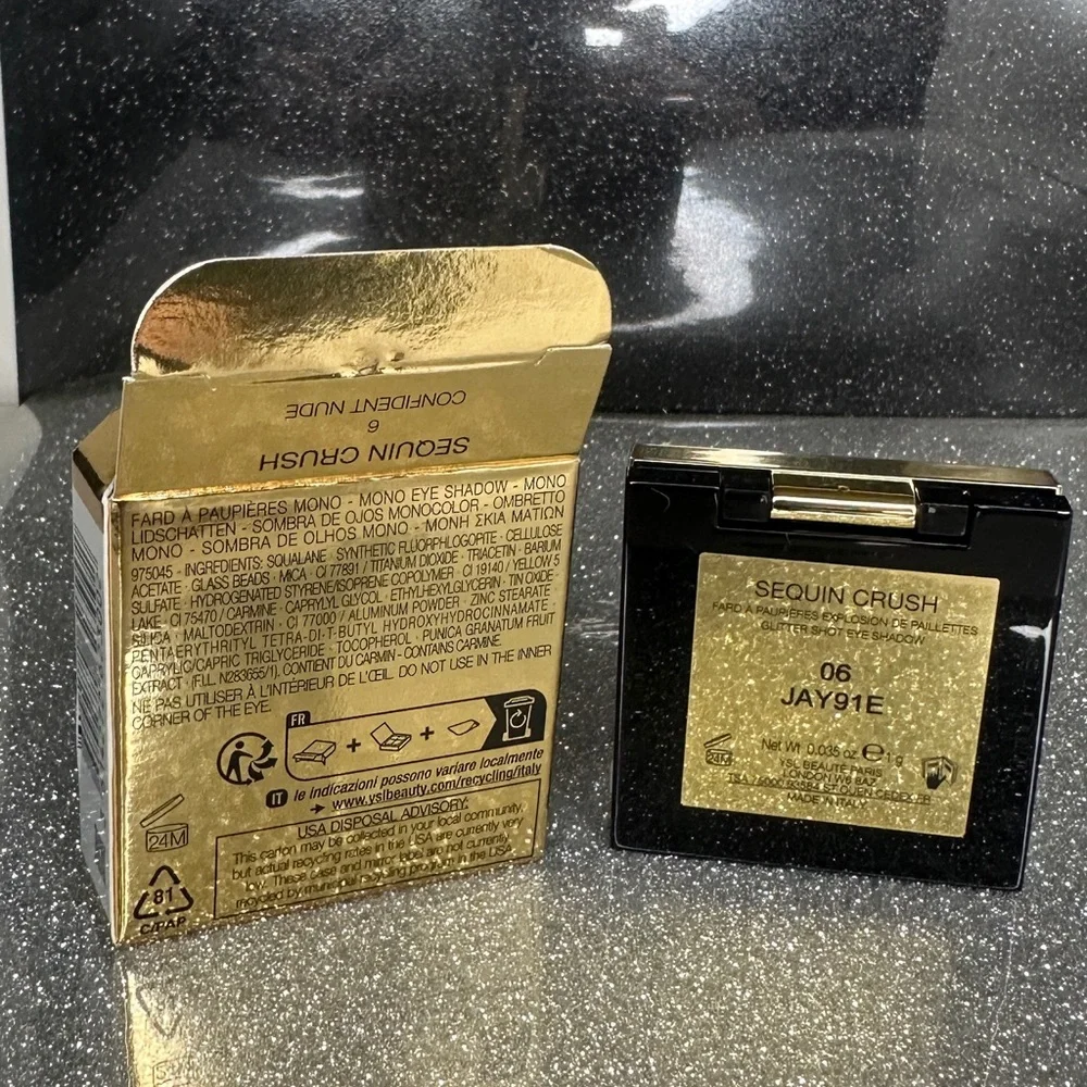 Yves Saint Laurent Sequin Crush Glitter Eyeshadow in 06 confident nude NIB
